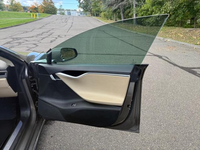 2015 Tesla Model S P85D