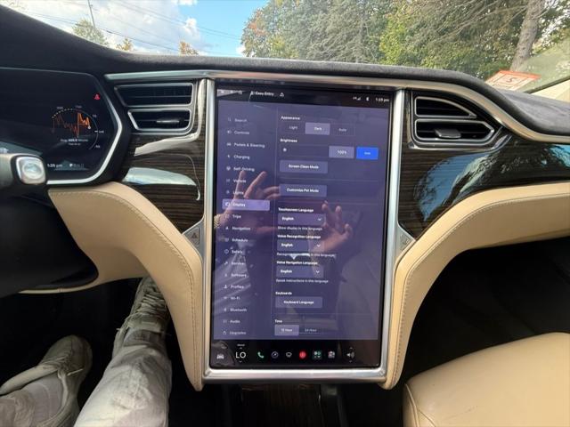 2015 Tesla Model S P85D