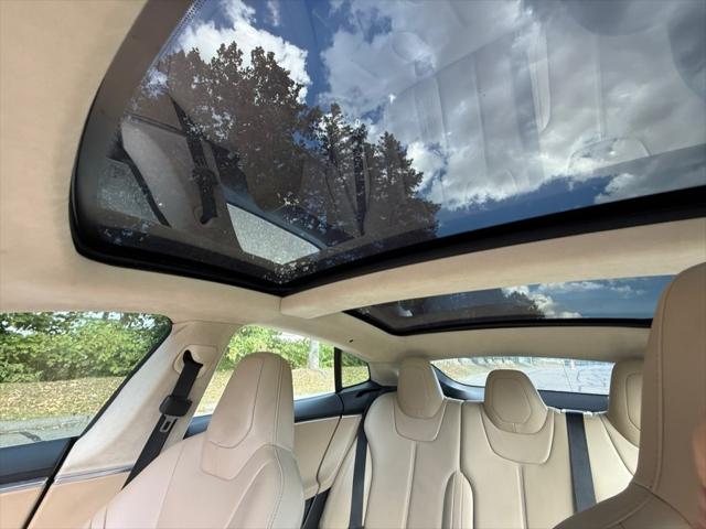 2015 Tesla Model S P85D