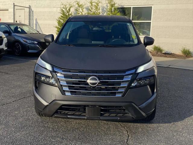 2024 Nissan Rogue SV FWD