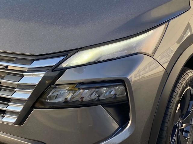 2024 Nissan Rogue SV FWD