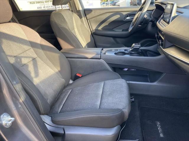 2024 Nissan Rogue SV FWD