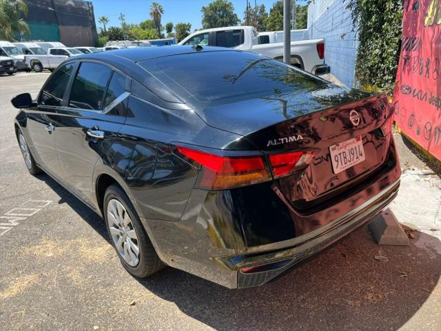 2021 Nissan Altima SV FWD