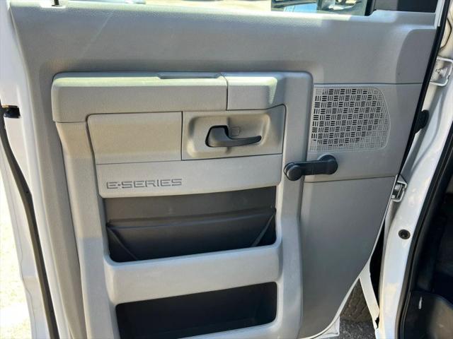 2011 Ford E-150 Commercial
