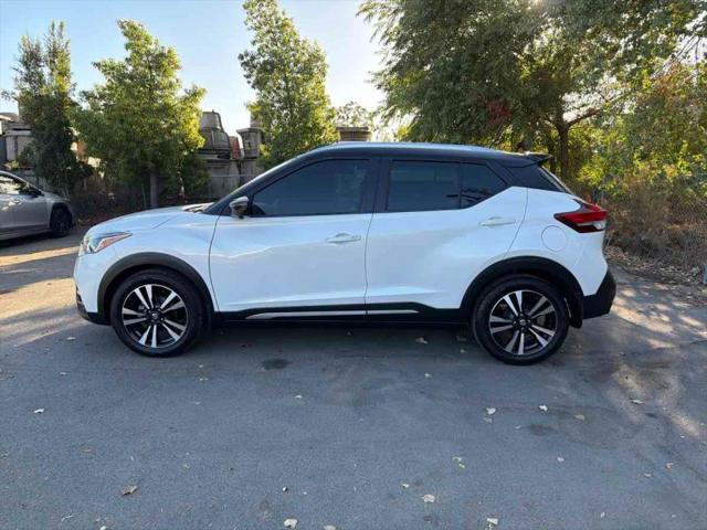 2019 Nissan Kicks SR