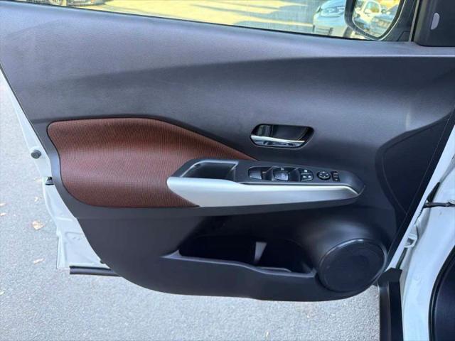 2019 Nissan Kicks SR