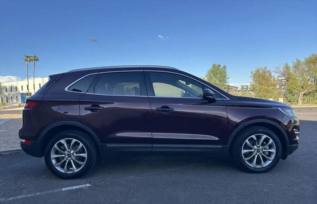 2017 Lincoln MKC Select