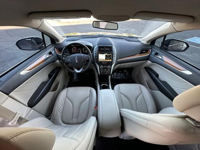 2017 Lincoln MKC Select