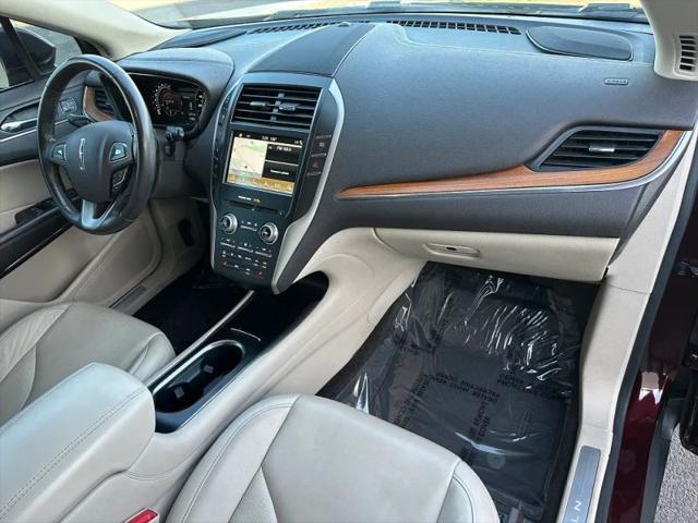 2017 Lincoln MKC Select