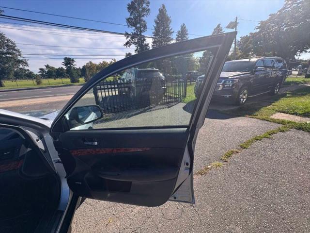 2012 Subaru Outback 2.5i Limited