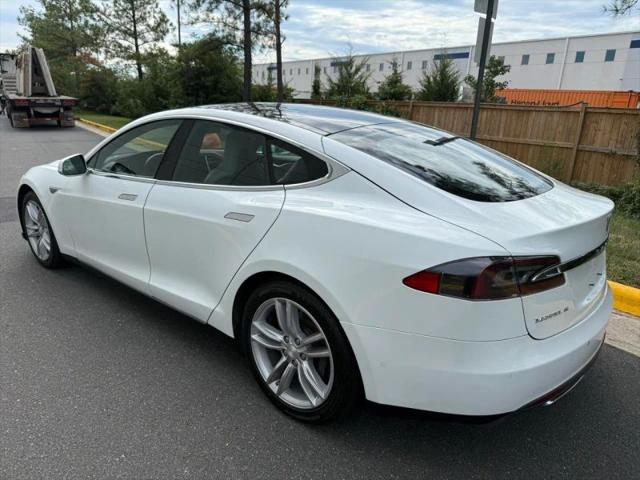 2016 Tesla Model S 70D