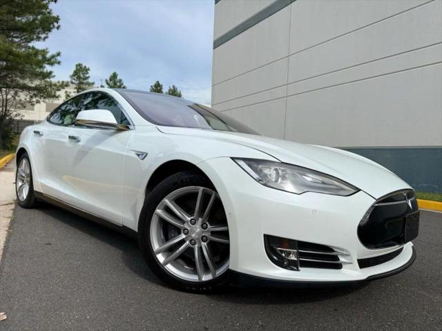2016 Tesla Model S 70D
