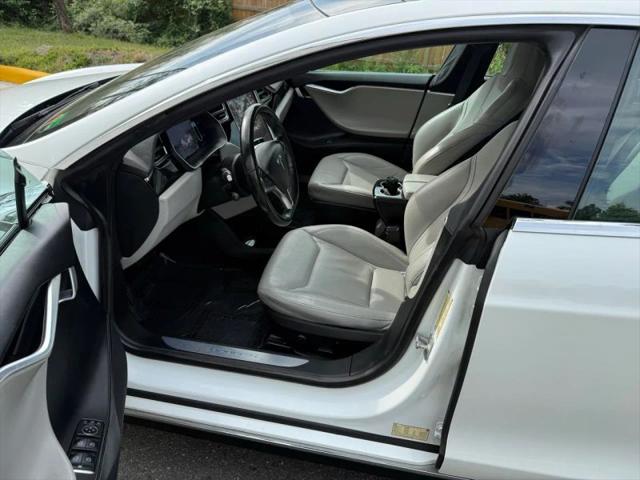 2016 Tesla Model S 70D