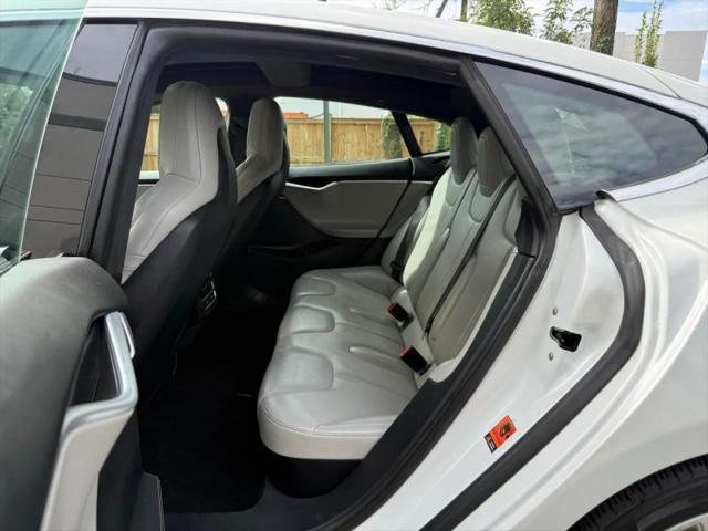 2016 Tesla Model S 70D