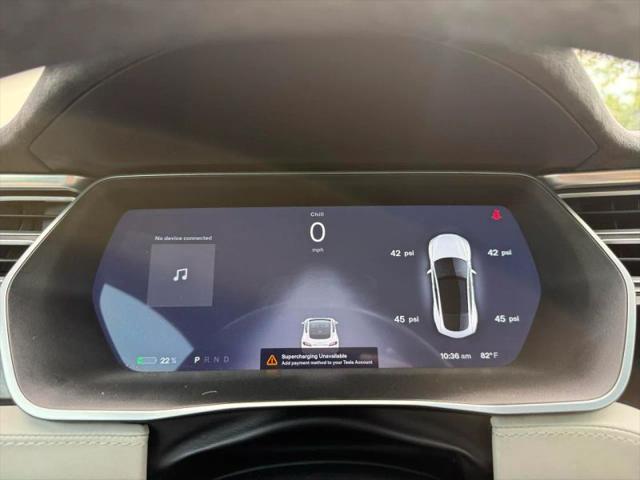 2016 Tesla Model S 70D