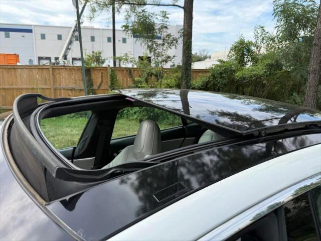 2016 Tesla Model S 70D