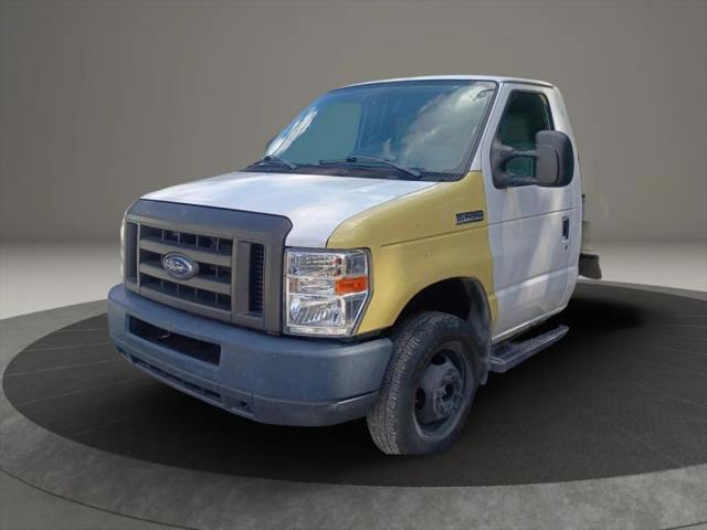 2018 Ford E-450 Cutaway Base for sale in Knoxville, TN
