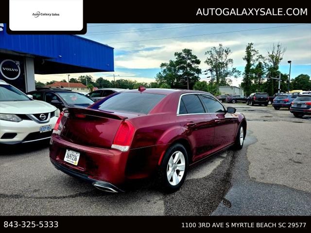 2016 Chrysler 300 Limited
