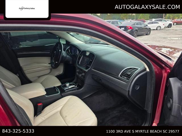 2016 Chrysler 300 Limited