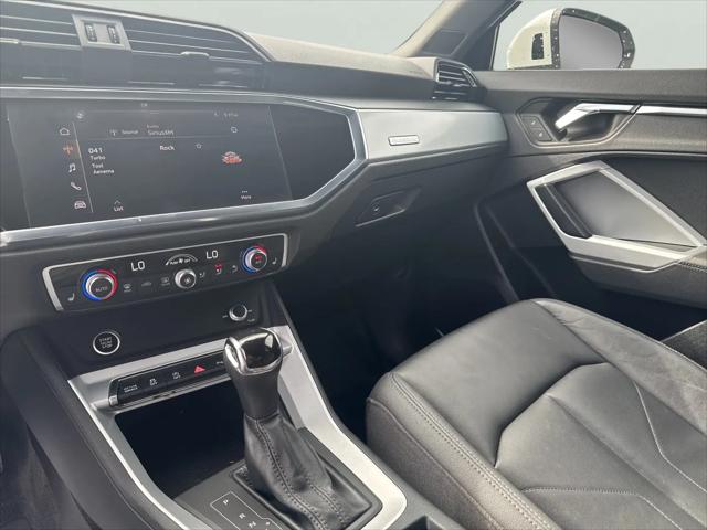 2021 Audi Q3 S line Premium