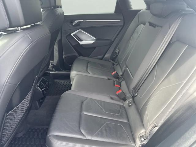 2021 Audi Q3 S line Premium