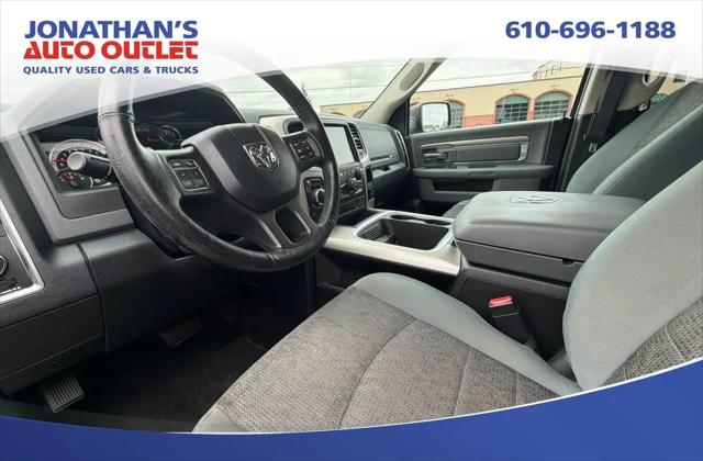 2017 Ram 1500 Big Horn Crew Cab 4x4 57 Box