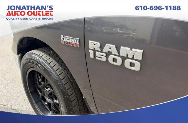 2017 Ram 1500 Big Horn Crew Cab 4x4 57 Box