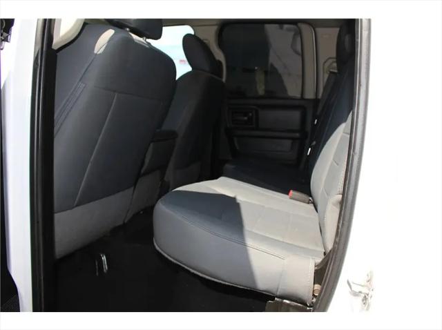2018 Ram 1500 Express Quad Cab 4x2 64 Box