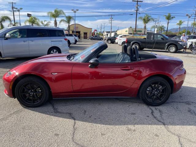 2023 Mazda MX-5 Sport