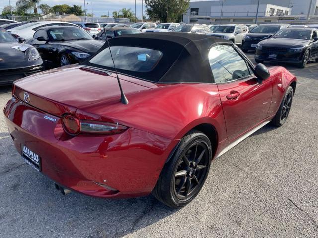 2023 Mazda MX-5 Sport