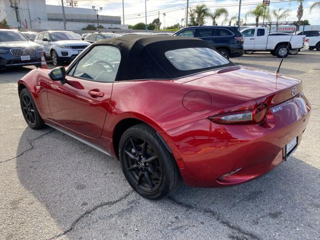 2023 Mazda MX-5 Sport
