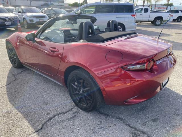 2023 Mazda MX-5 Sport