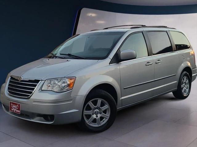 2010 Chrysler Town & Country Touring for sale in San Antonio, TX