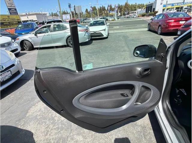 2017 smart fortwo pure