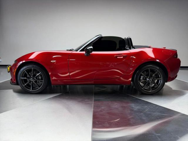 2016 Mazda MX-5 Club