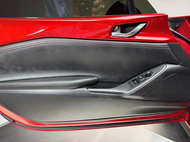 2016 Mazda MX-5 Club