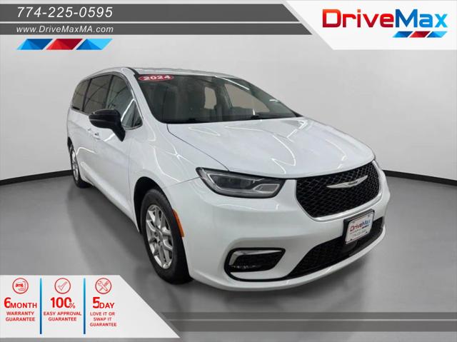 2024 Chrysler Pacifica Touring L for sale in West Bridgewater, MA