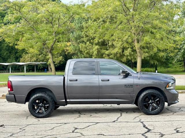 2018 Ram 1500 Night Crew Cab 4x4 57 Box