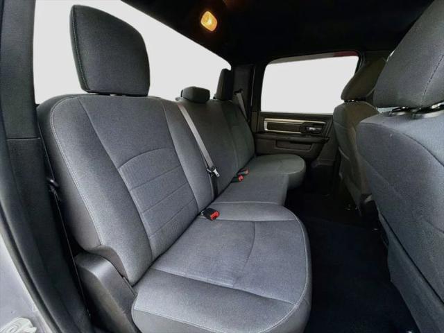 2024 Ram 1500 Classic Warlock Crew Cab 4x2 57 Box