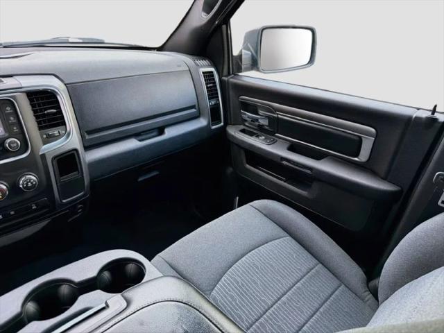 2024 Ram 1500 Classic Warlock Crew Cab 4x2 57 Box