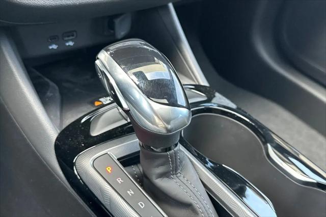 2026 Buick NV Sport Touring FWD