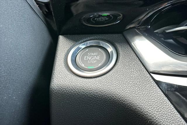2026 Buick NV Sport Touring FWD