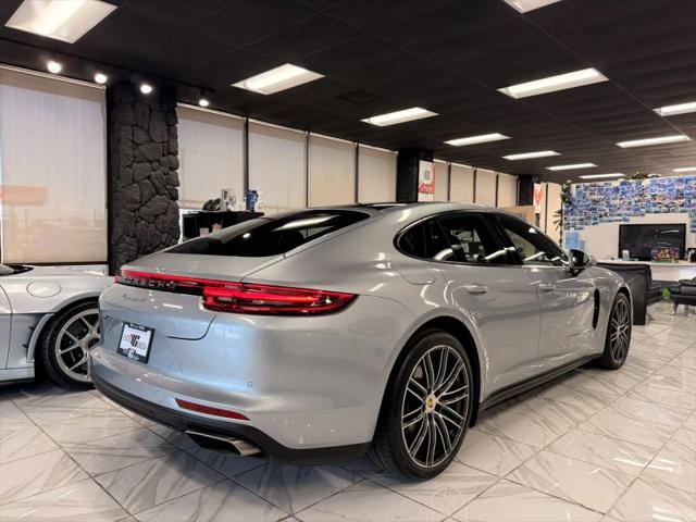 2018 Porsche Panamera 4