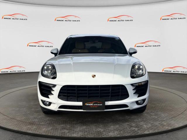 2017 Porsche Macan Base