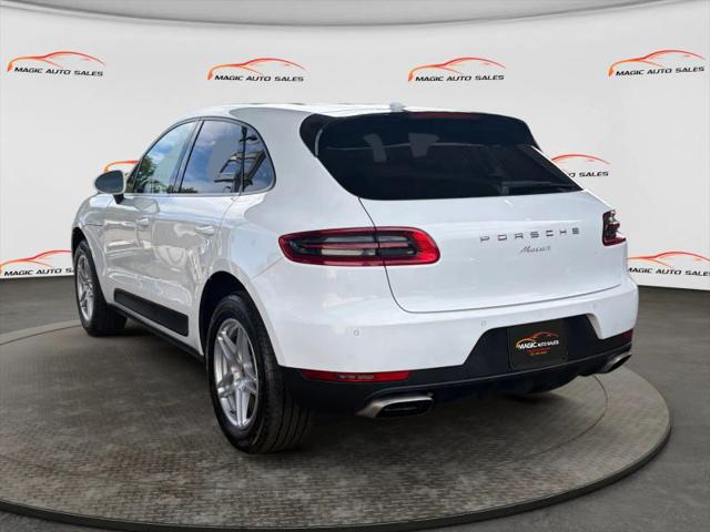 2017 Porsche Macan Base