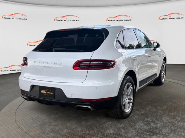 2017 Porsche Macan Base