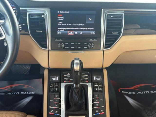 2017 Porsche Macan Base