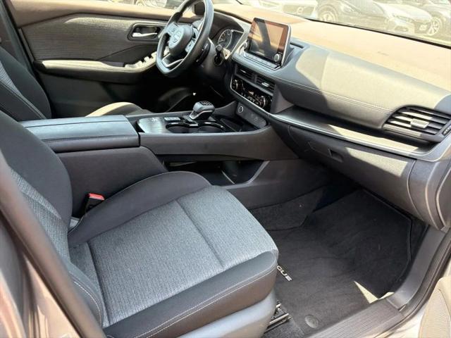 2023 Nissan Rogue SV FWD