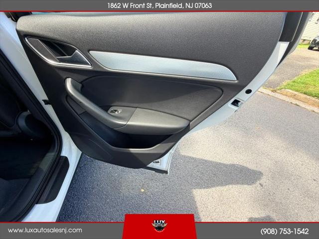 2015 Audi Q3 2.0T Premium Plus