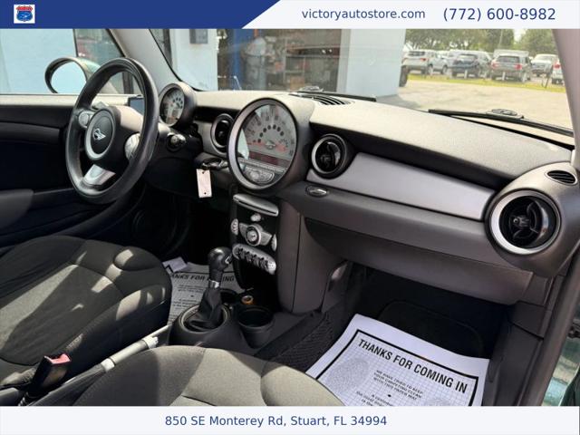 2009 MINI Cooper Cooper